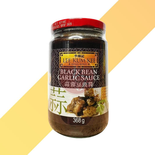 Schwarze Bohnen-Knoblauch-Sauce - Black Bean Garlic Sauce - Lee Kum Kee - 368 g | Soßen & Pasten | Village Foods